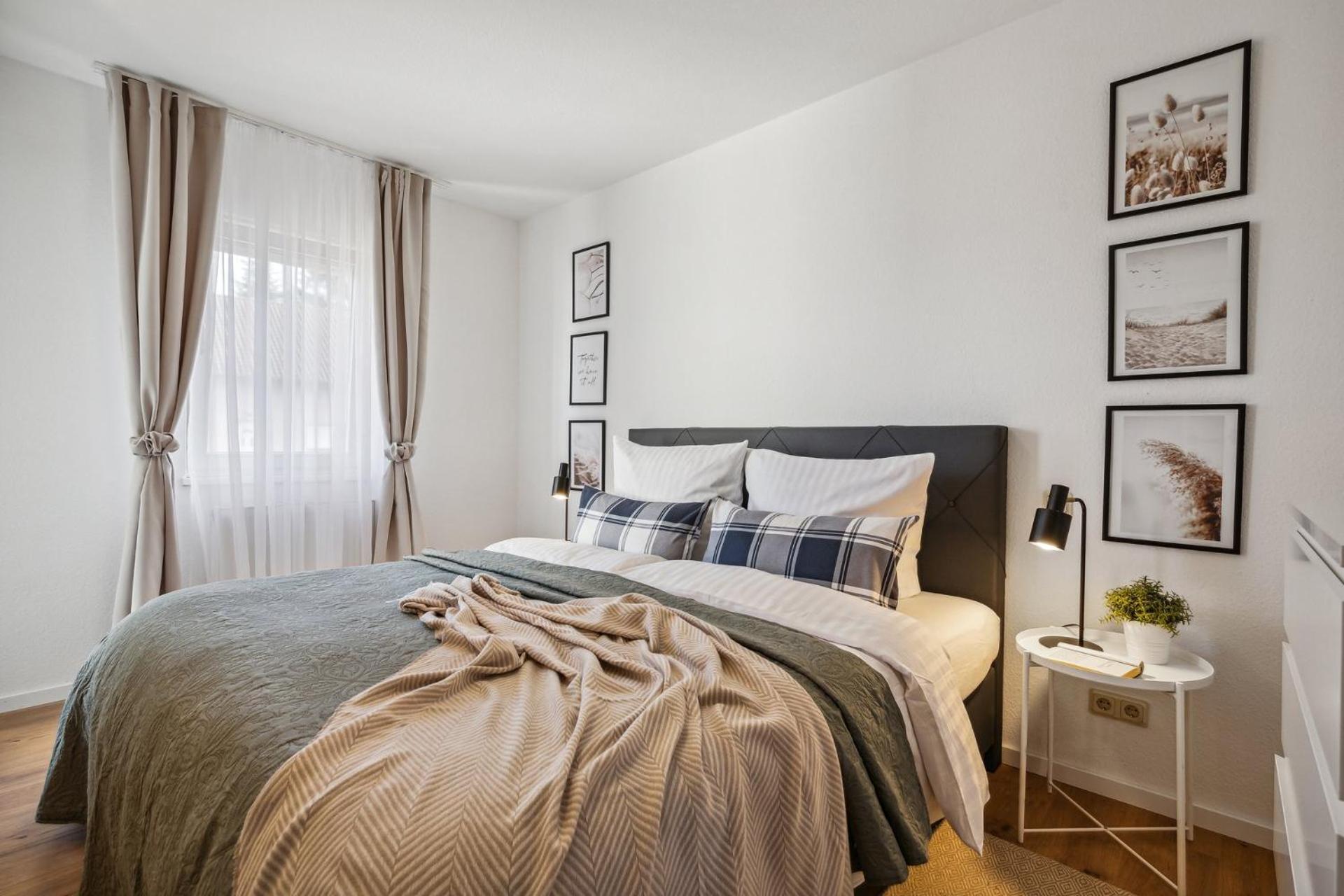 Comfort Apartment - Self-Check-In - 2 Schlafzimmer - Bis 5 Pers - Zentrumnah - Parkplatz - Wifi - Balkon 诺因基兴 外观 照片